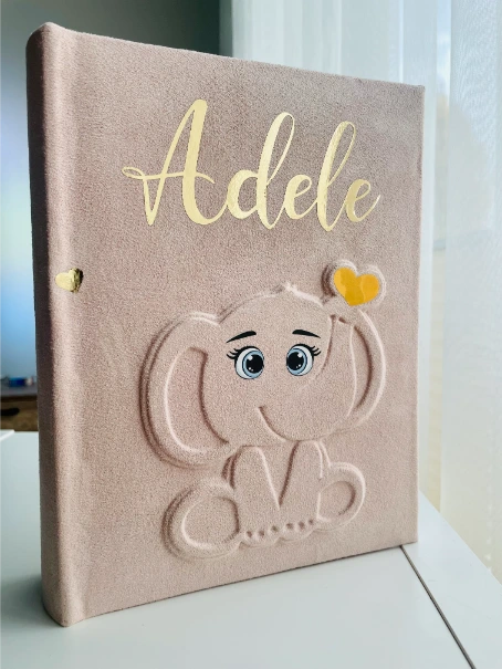 Beež personaalne sametalbum elevandi kujundusega