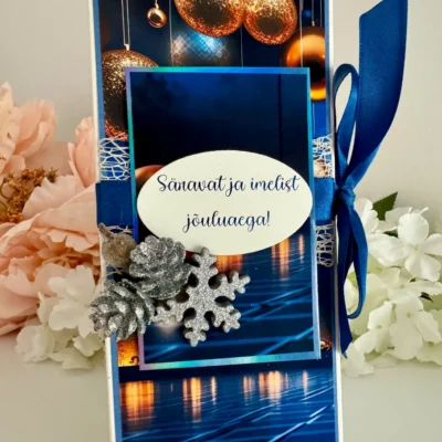 Šokolaaditaskuga jõulukaart