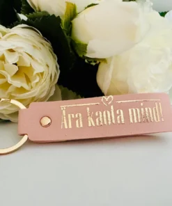 Nimeline võtmehoidja kirjaga Ära kaota mind